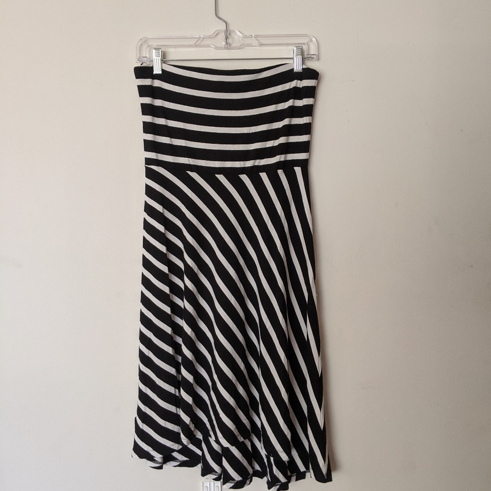 Black and White Striped Strapless Dress